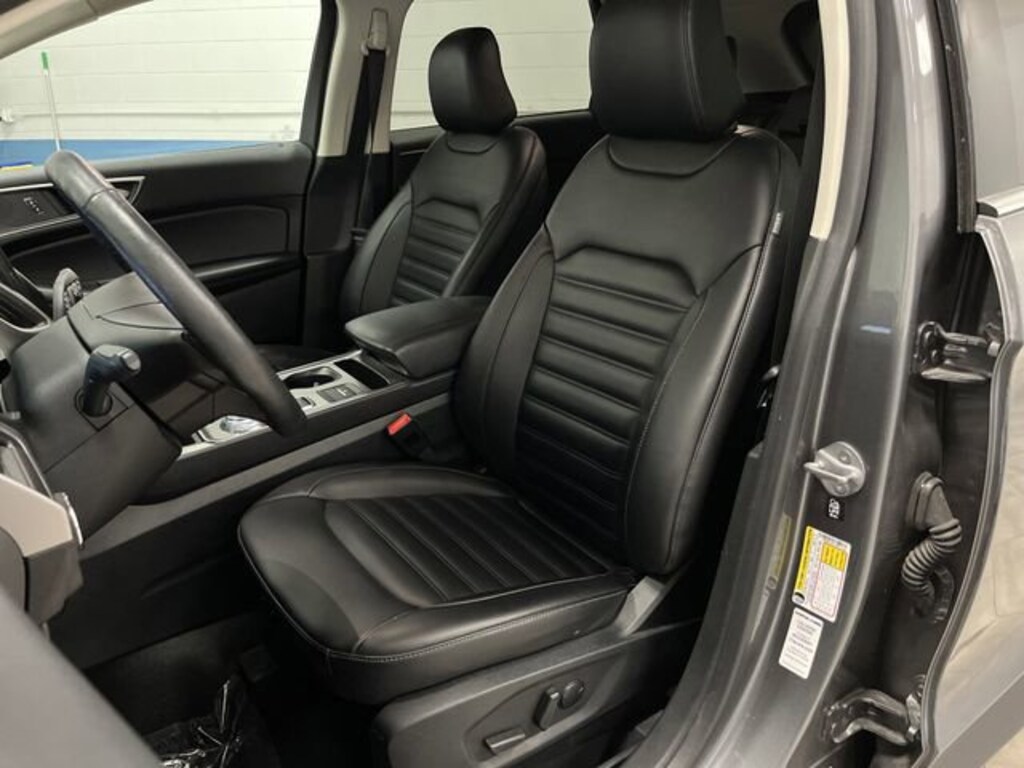Used 2022 Ford Edge SEL SUV