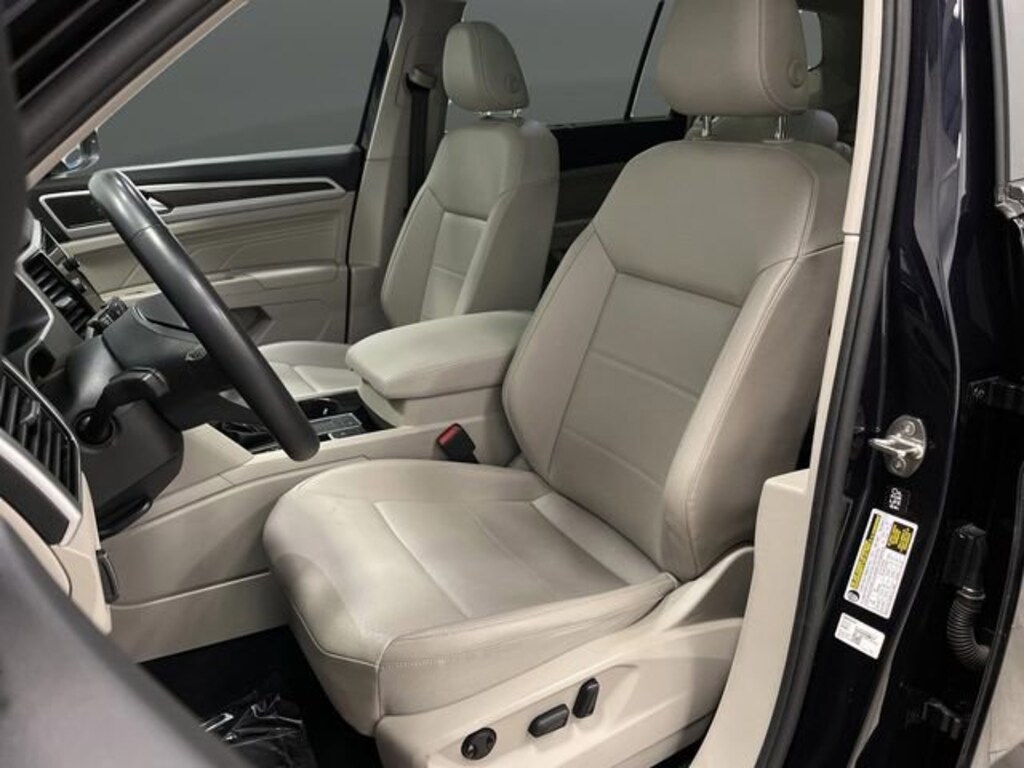 Used 2022 Volkswagen Atlas 3.6L V6 SE w/Technology SUV