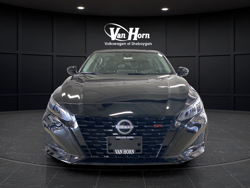 New 2026 Nissan Altima SR Sedan