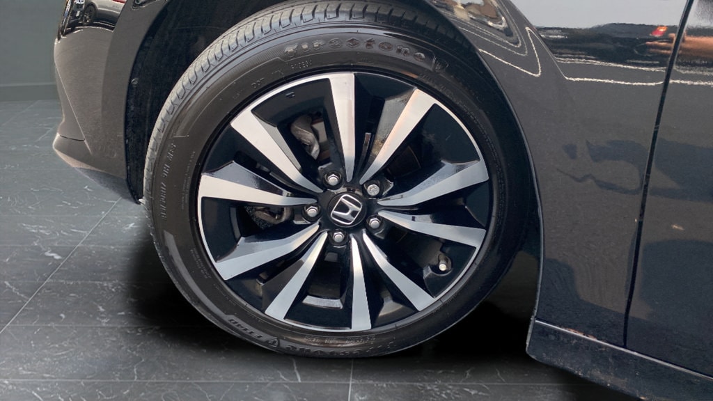 2024 Honda Civic EX - Photo 29