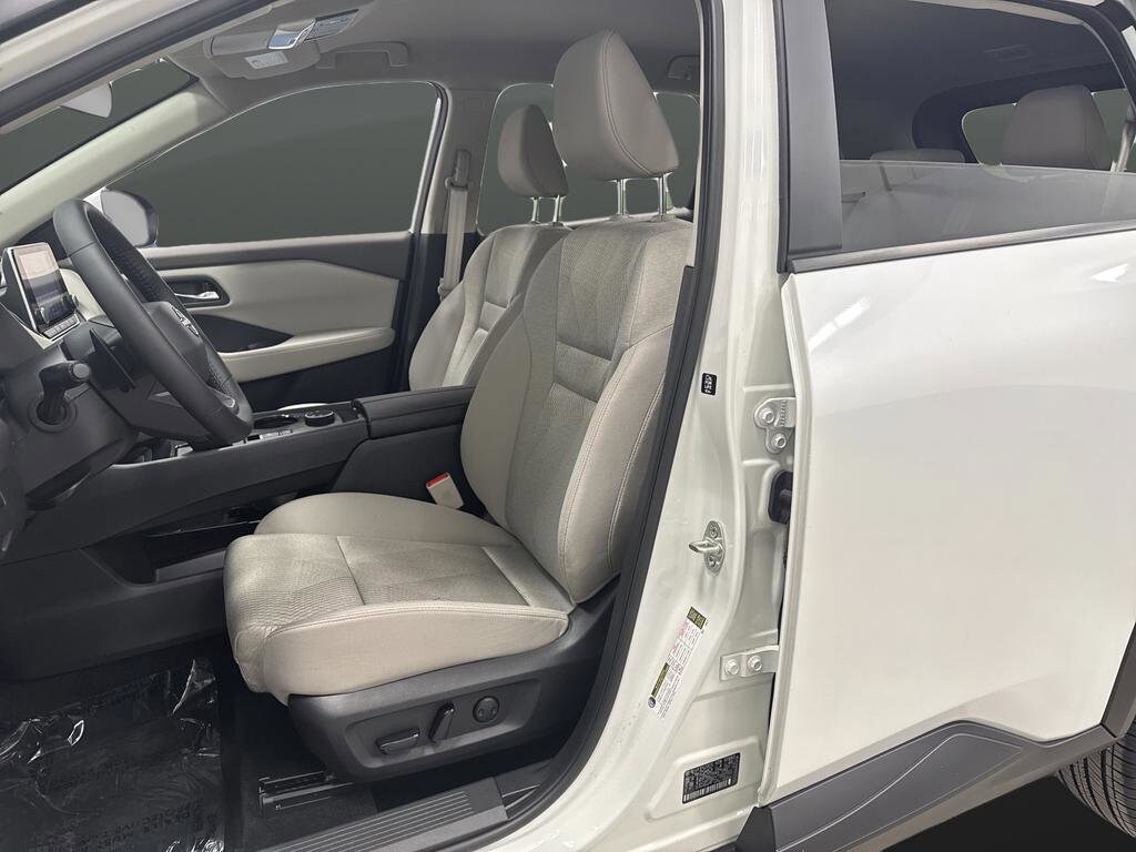 Used 2025 Nissan Rogue SV SUV