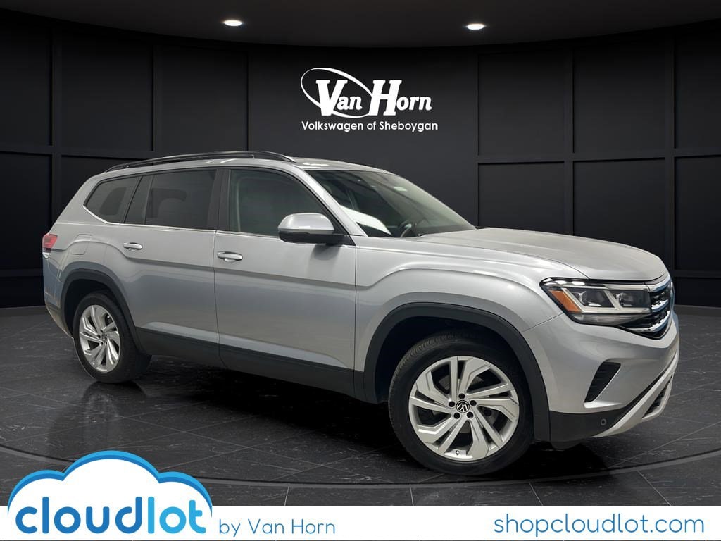 2022 Volkswagen Atlas 3.6L SE w/Tech 4MOTION's photo