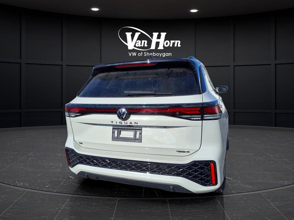 New 2026 Volkswagen Tiguan SE R-Line Black SUV