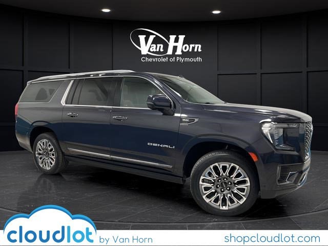 2023 GMC Yukon Denali Ultimate AWD's photo