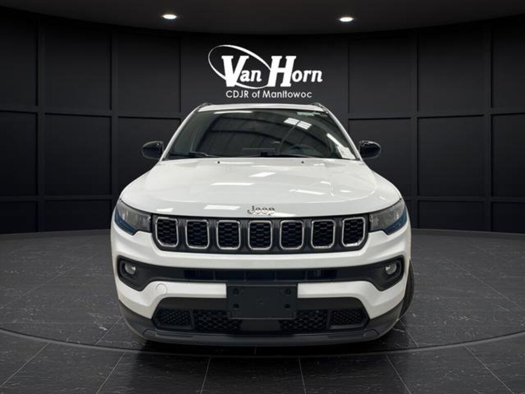 Used 2024 Jeep Compass Latitude Lux SUV