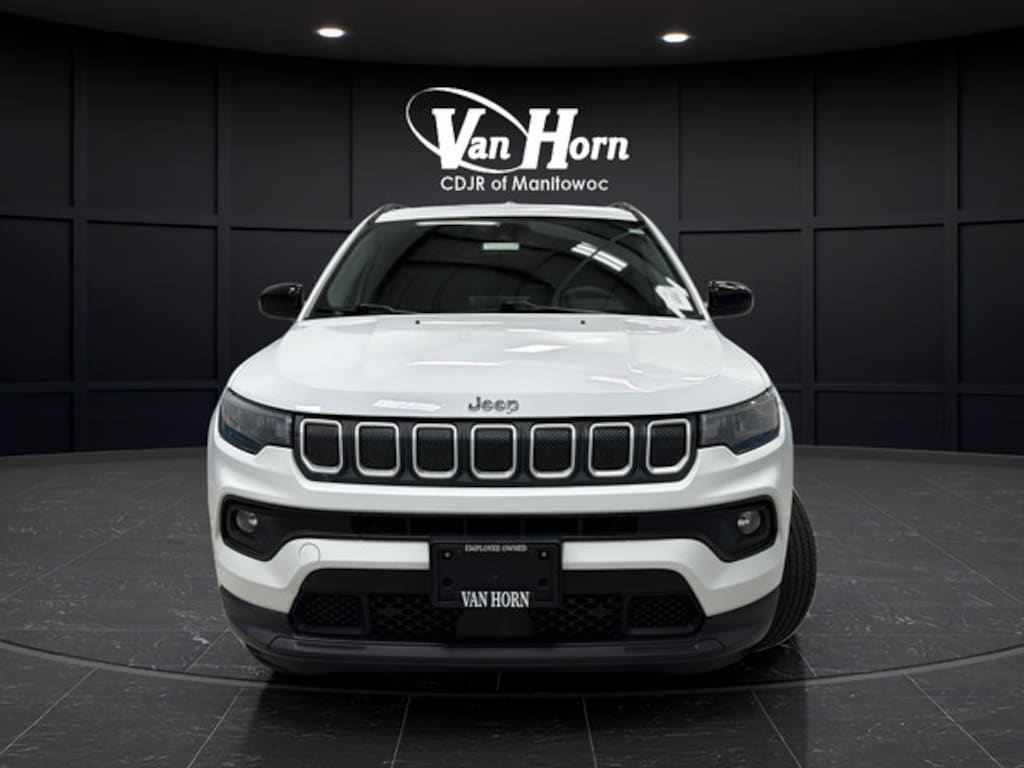 Used 2022 Jeep Compass Latitude SUV