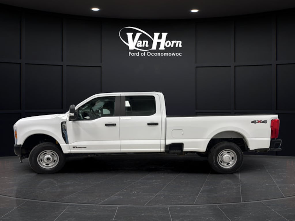 Used 2023 Ford Super Duty F-250 SRW XL Truck Crew Cab