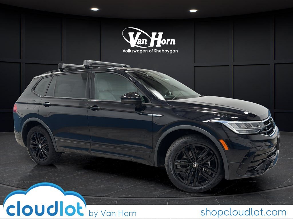 Used 2022 Volkswagen Tiguan SE R-Line Black SUV
