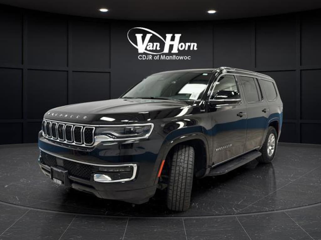 Used 2024 Jeep Wagoneer SUV