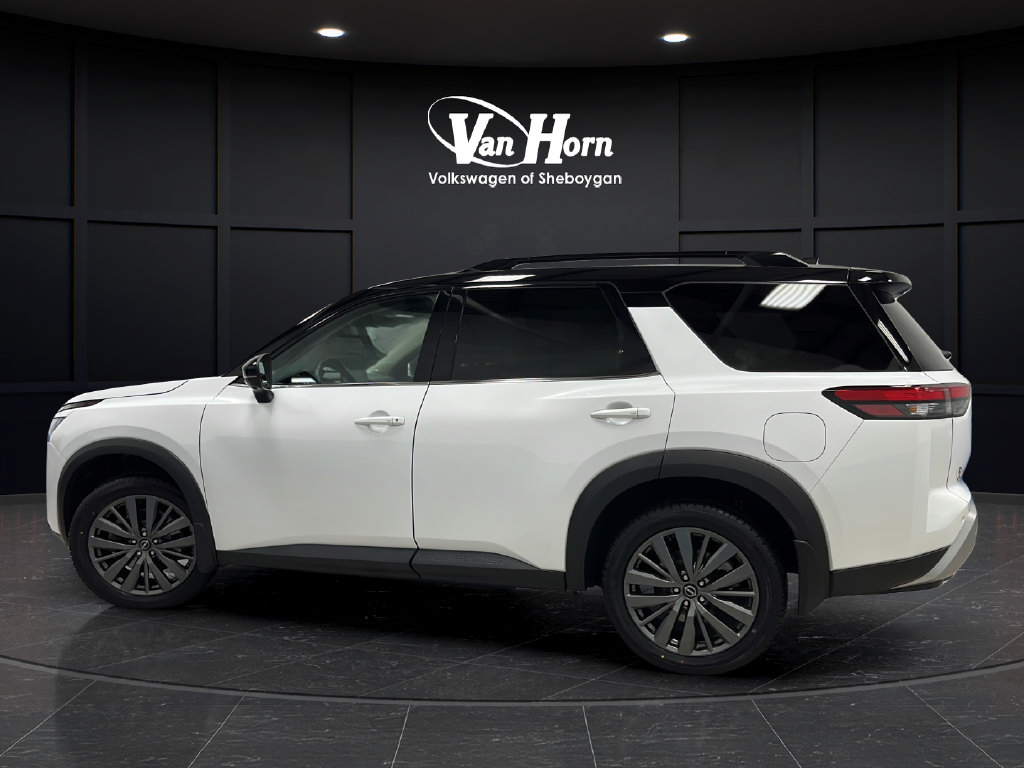 Used 2025 Nissan Pathfinder SL SUV