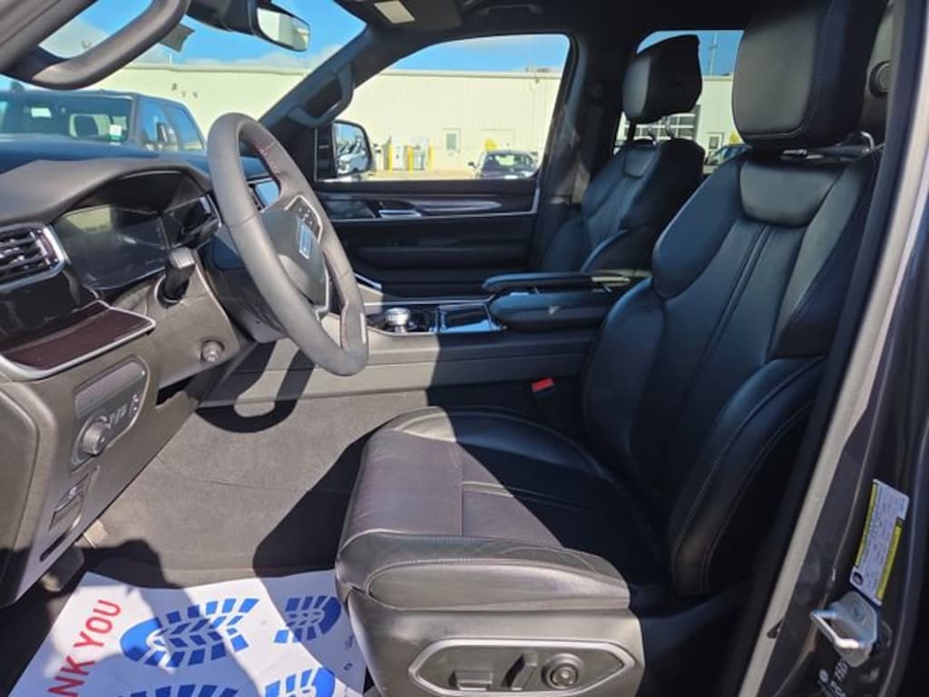 Used 2023 Jeep Wagoneer SUV