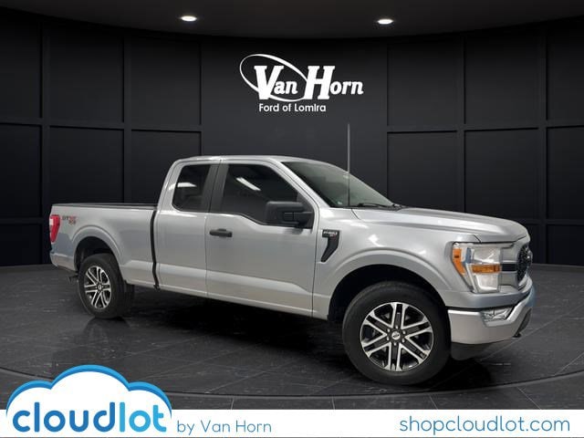 2022 Ford F-150 XL 4x4 SuperCab 8 Box's photo