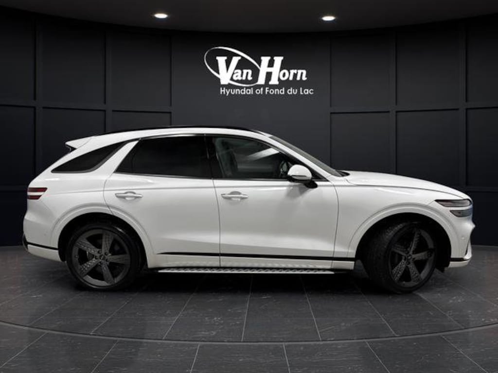 Used 2025 Genesis GV70 2.5T SUV