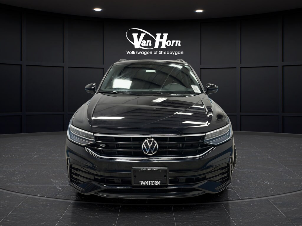 Used 2024 Volkswagen Tiguan SE R-Line Black SUV