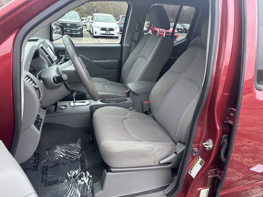 Used 2020 Nissan Frontier SV Truck Crew Cab