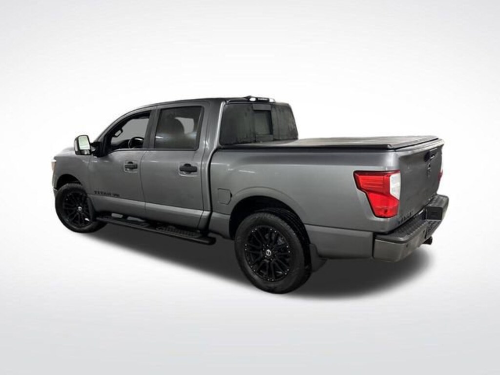 Used 2019 Nissan Titan SV Truck Crew Cab
