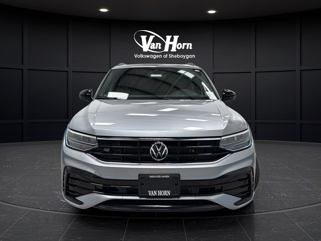 Used 2024 Volkswagen Tiguan SE R-Line Black SUV
