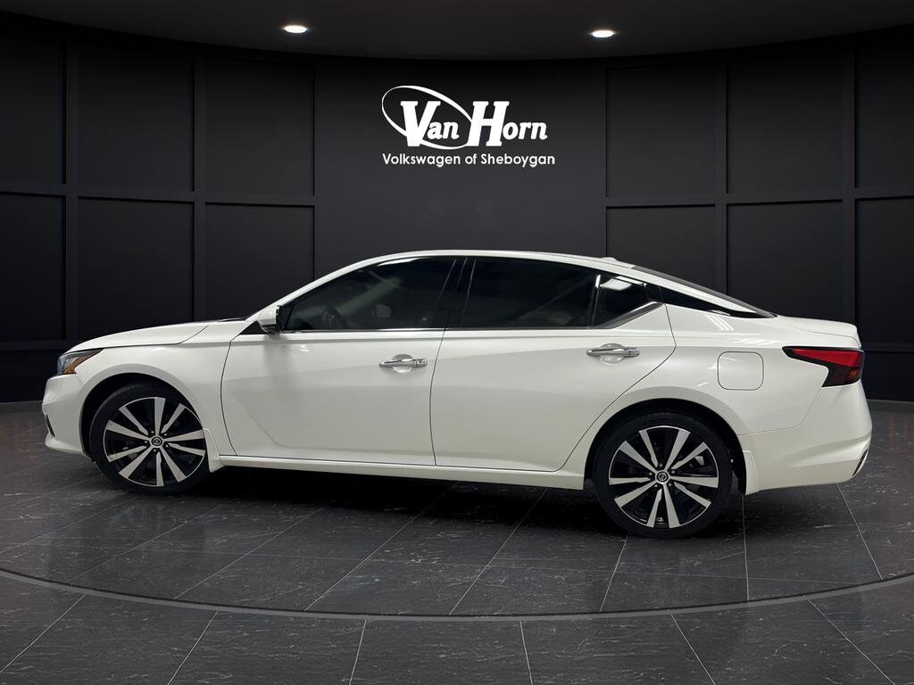 Used 2020 Nissan Altima 2.5 Platinum Sedan