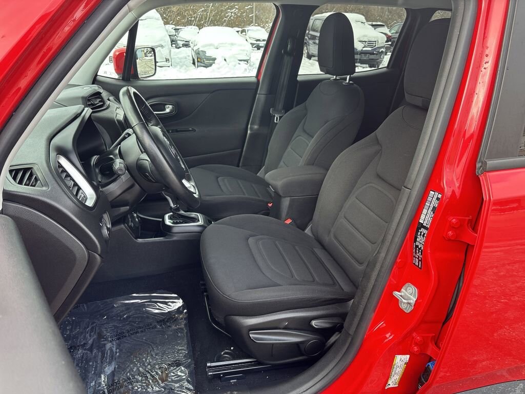 Used 2018 Jeep Renegade Latitude SUV