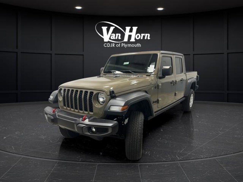Used 2020 Jeep Gladiator Sport S Truck Crew Cab