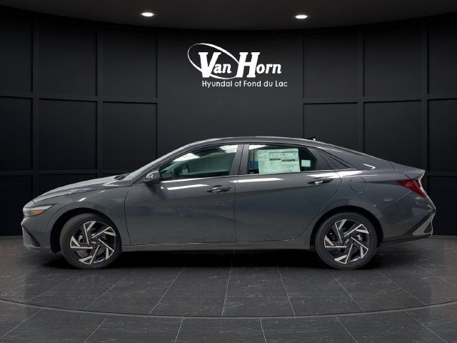 New 2026 Hyundai Elantra Hybrid Limited Sedan