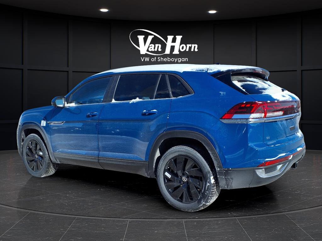 New 2026 Volkswagen Atlas Cross Sport 2.0T SE w/Technology SUV