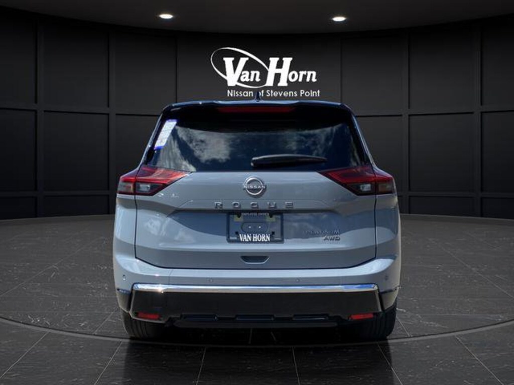 New 2026 Nissan Rogue Platinum SUV