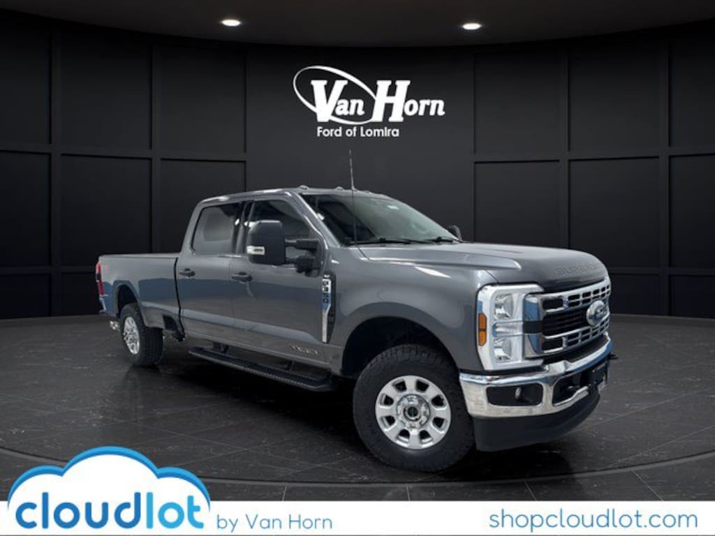 Used 2024 Ford Super Duty F-350 SRW XLT Truck Crew Cab