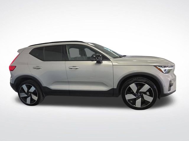 Used 2023 Volvo XC40 Ultimate with VIN YV4ED3UM8P2110069 for sale in Sheboygan, WI