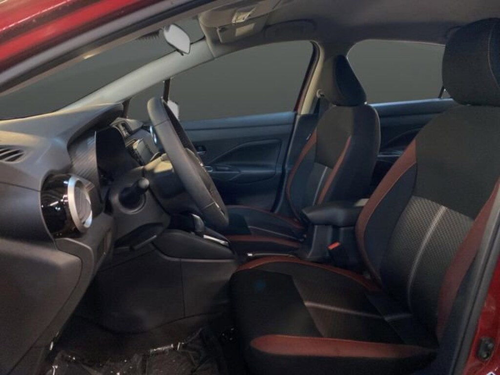 New 2025 Nissan Versa SR Sedan