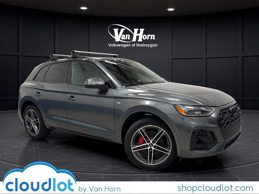 2024 Audi Q5 55 e Premium Plus's photo