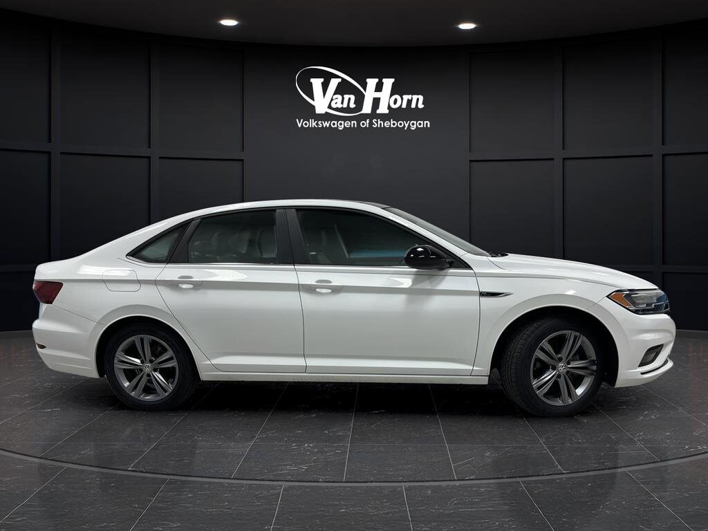 Used 2020 Volkswagen Jetta R-Line Sedan