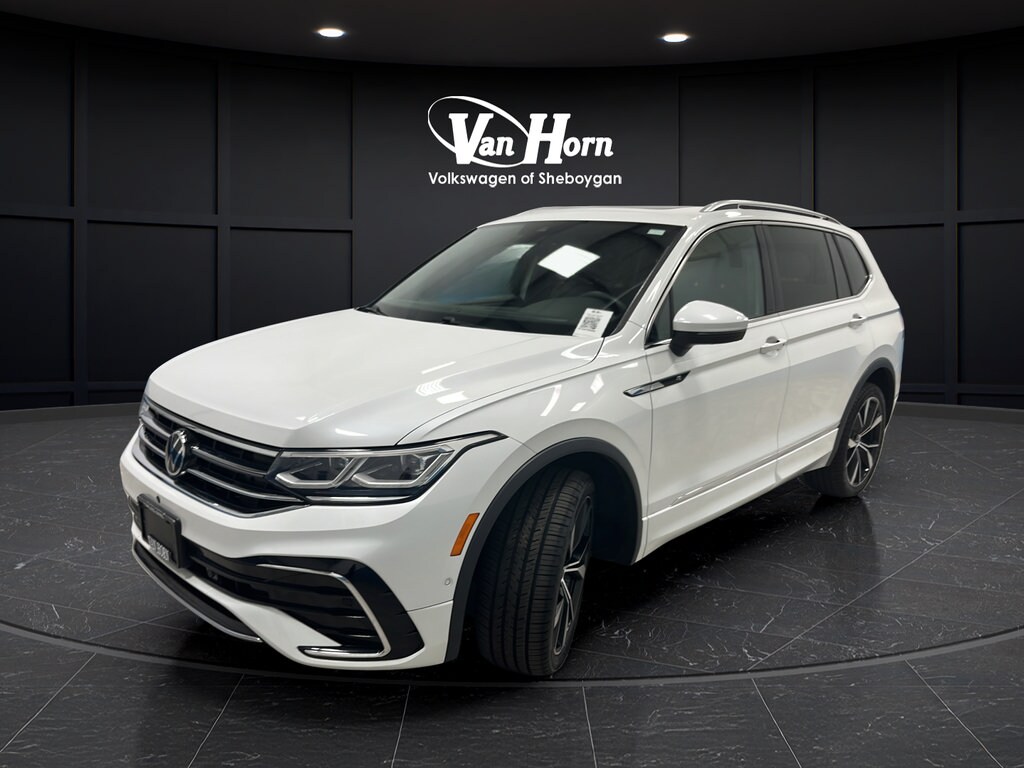 Used 2024 Volkswagen Tiguan SEL R-Line SUV