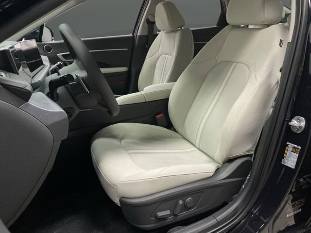 New 2025 Hyundai Sonata SEL Sedan