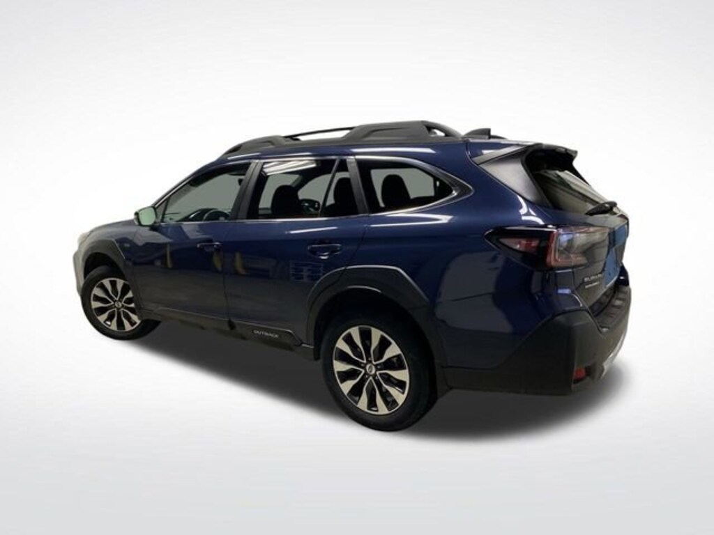 Used 2024 Subaru Outback Limited XT SUV