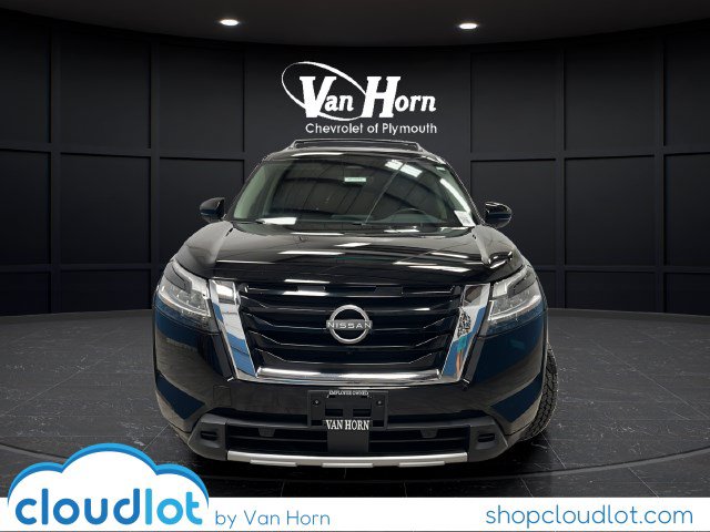 Used 2023 Nissan Pathfinder SL SUV