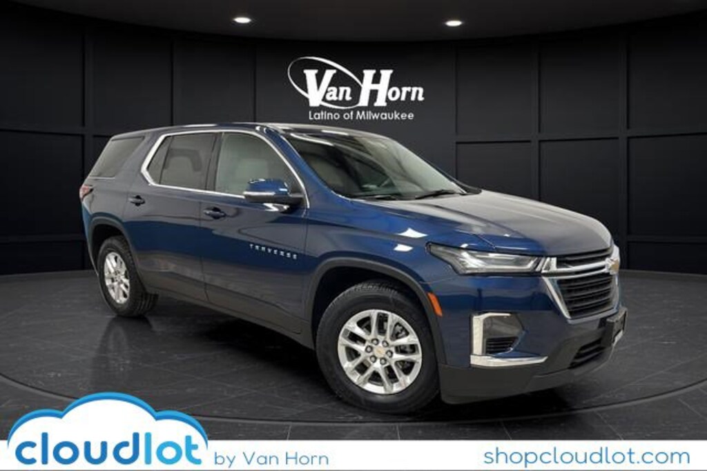 Used 2023 Chevrolet Traverse LS SUV