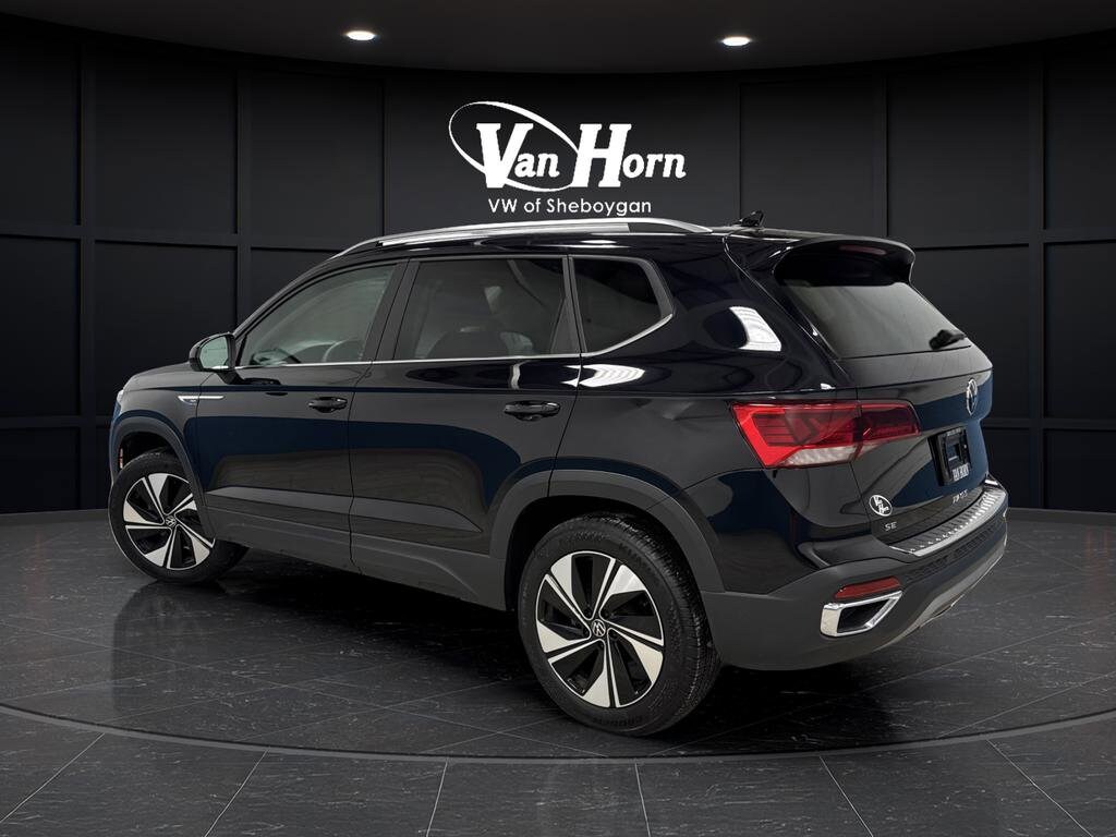 Used 2024 Volkswagen Taos SE SUV