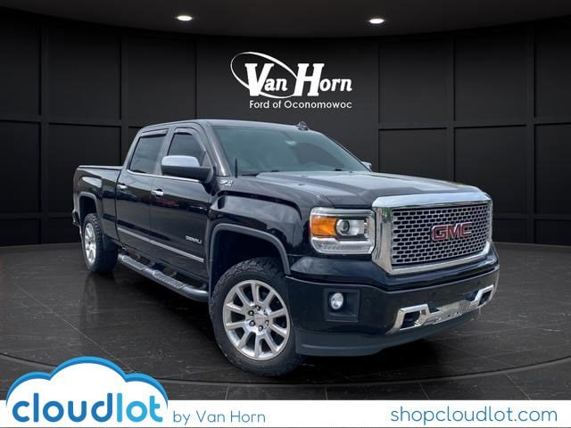 2015 GMC Sierra 4WD Crew Cab Short Box's photo