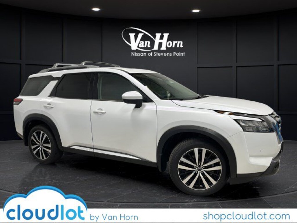 Used 2025 Nissan Pathfinder Platinum SUV