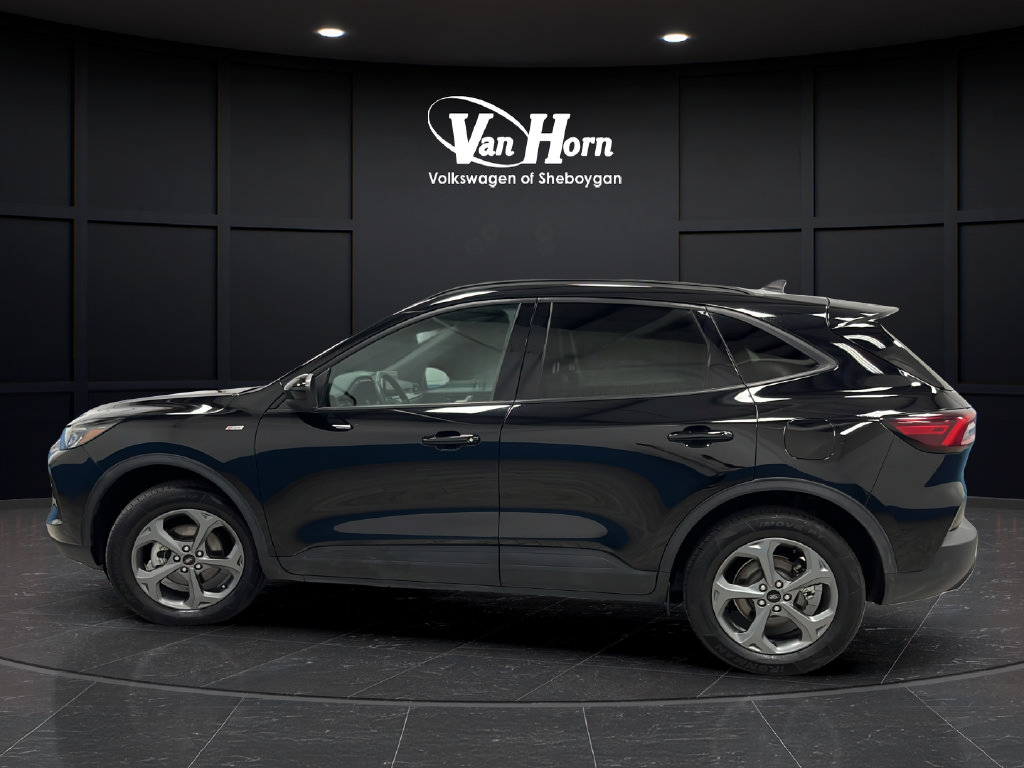 Used 2025 Ford Escape ST-Line Select SUV