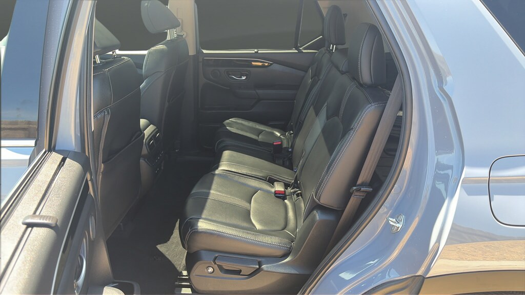 2025 Honda Pilot Touring - Photo 23