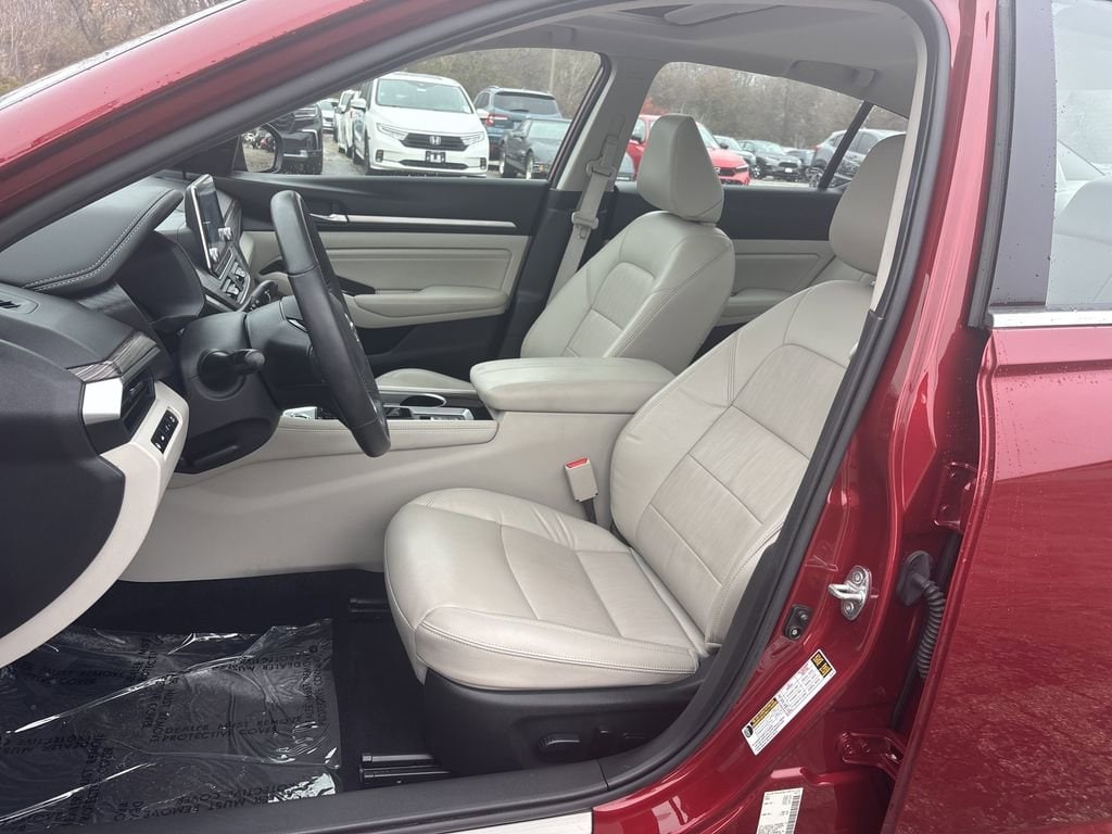 Used 2021 Nissan Altima 2.5 SL Sedan