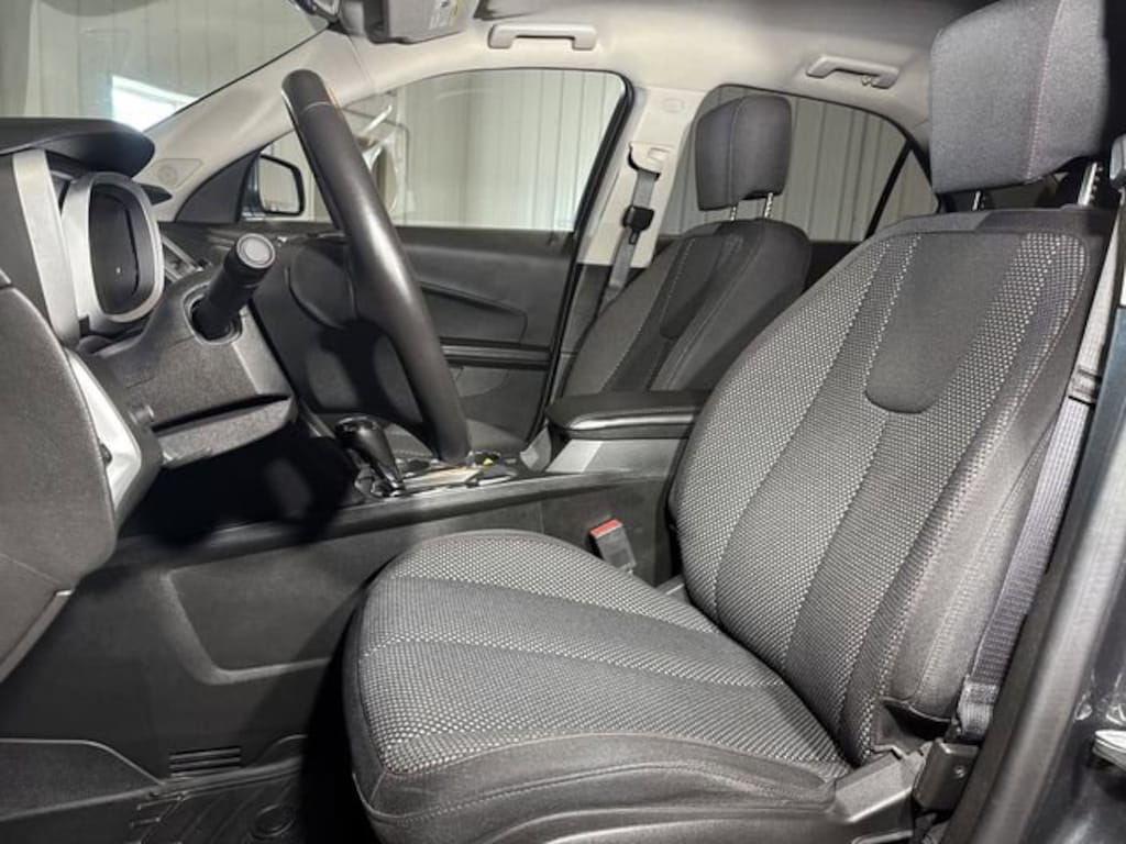 Used 2017 Chevrolet Equinox LT SUV