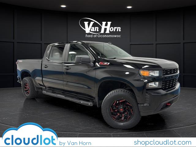 2022 Chevrolet Silverado 1500 Custom Trail Boss Crew Cab Short Box's photo