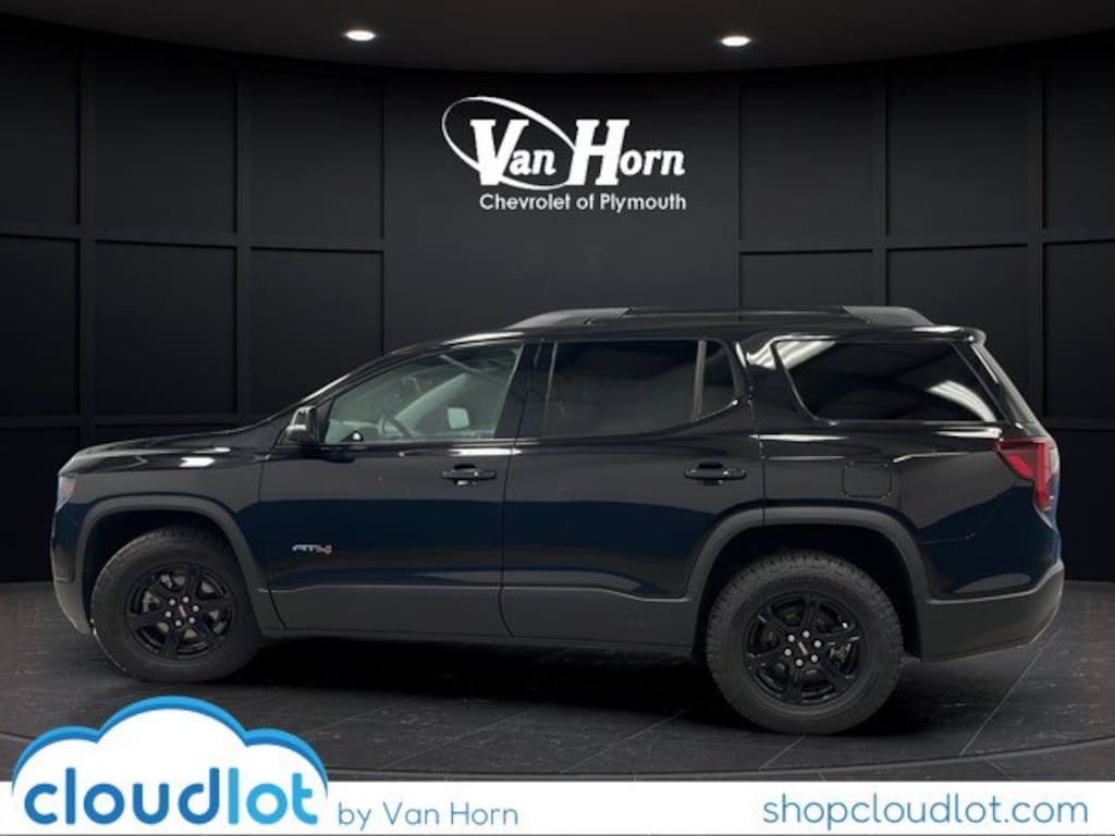 Used 2022 GMC Acadia AT4 SUV
