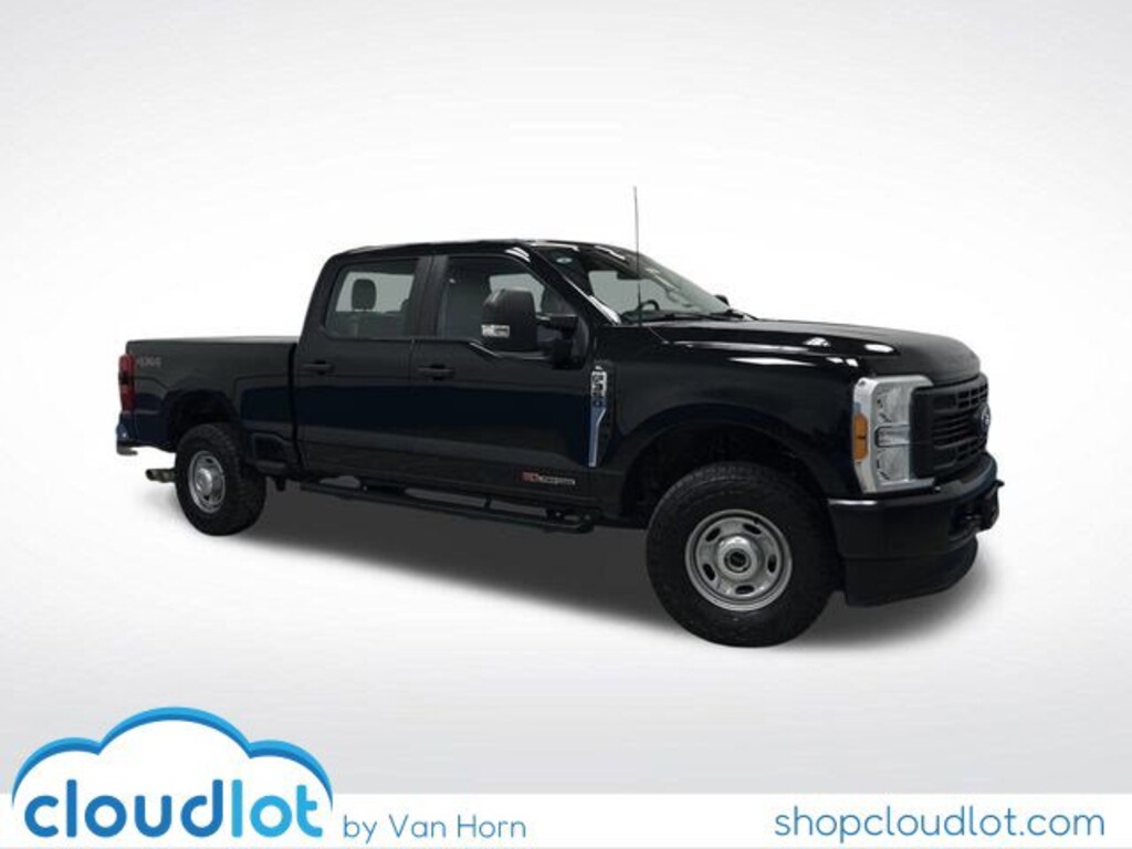 Used 2023 Ford Super Duty F-350 SRW XL Truck Crew Cab