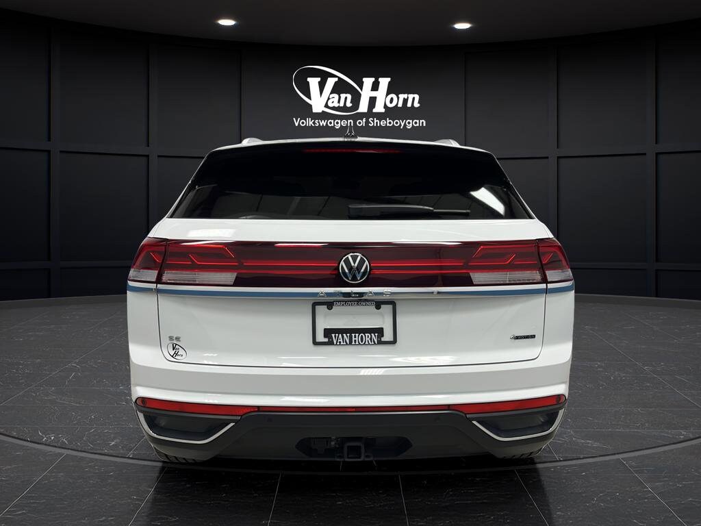 Used 2024 Volkswagen Atlas Cross Sport 2.0T SE w/Technology SUV
