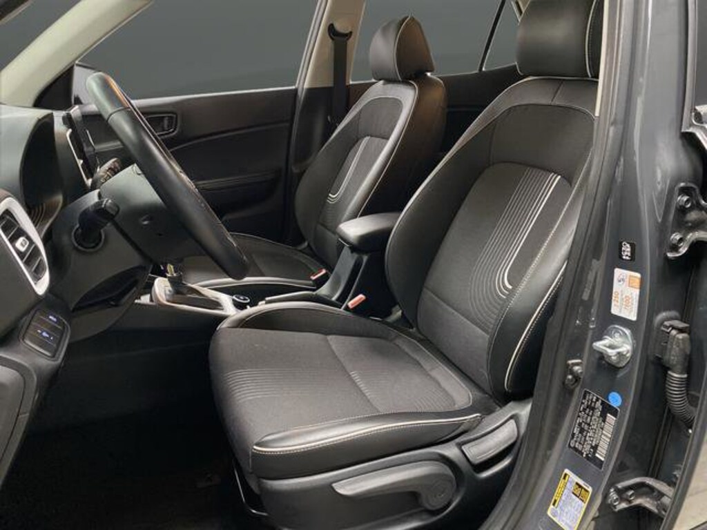 Used 2023 Hyundai Venue Limited SUV