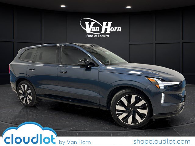 2025 Volvo EX90 Twin Motor Performance Ultra 7-Seater's photo